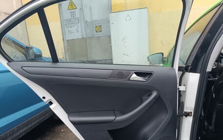 Volkswagen Jetta VI, 2014 год, 600 000 рублей, 21 фотография