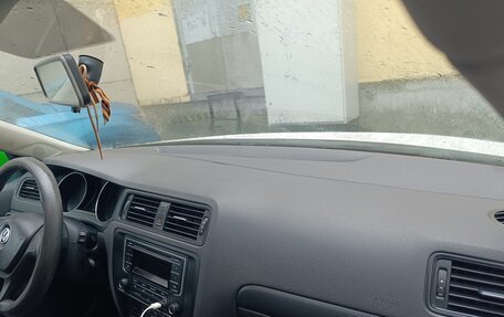 Volkswagen Jetta VI, 2014 год, 600 000 рублей, 15 фотография