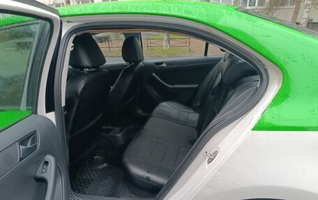 Volkswagen Jetta VI, 2014 год, 600 000 рублей, 19 фотография