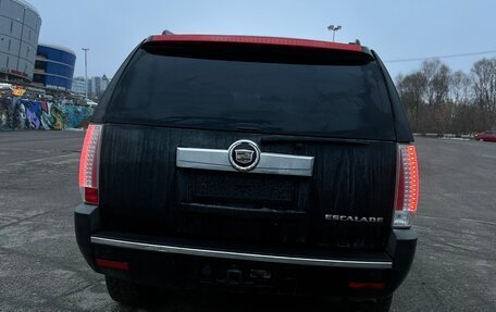 Cadillac Escalade III, 2011 год, 1 684 000 рублей, 7 фотография