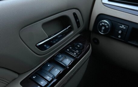 Cadillac Escalade III, 2011 год, 1 684 000 рублей, 22 фотография