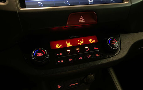 KIA Sportage III, 2010 год, 1 340 000 рублей, 13 фотография