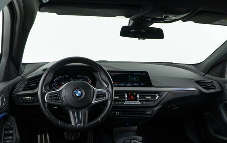 BMW 1 серия, 2021 год, 3 249 050 рублей, 6 фотография