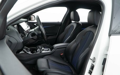 BMW 1 серия, 2021 год, 3 249 050 рублей, 10 фотография