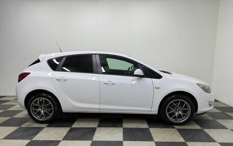 Opel Astra J, 2012 год, 640 000 рублей, 8 фотография