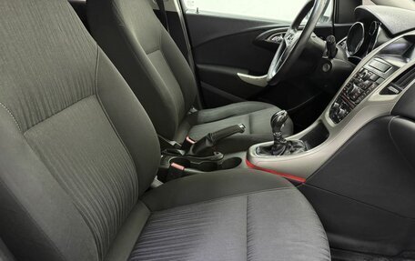 Opel Astra J, 2012 год, 640 000 рублей, 11 фотография