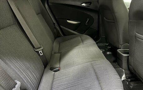 Opel Astra J, 2012 год, 640 000 рублей, 9 фотография