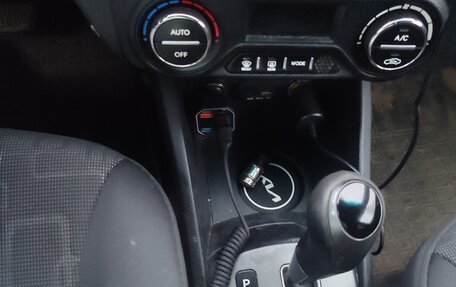 KIA Rio III рестайлинг, 2011 год, 720 000 рублей, 5 фотография