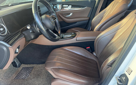 Mercedes-Benz E-Класс, 2021 год, 7 600 000 рублей, 9 фотография