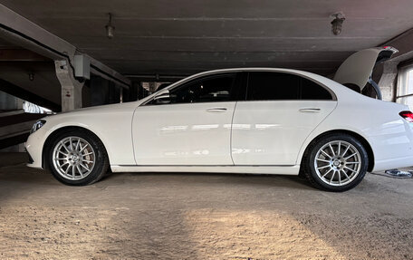 Mercedes-Benz E-Класс, 2021 год, 7 600 000 рублей, 7 фотография