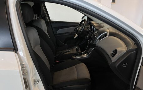 Chevrolet Cruze II, 2014 год, 710 000 рублей, 28 фотография