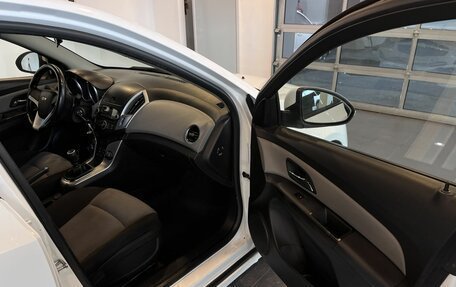 Chevrolet Cruze II, 2014 год, 710 000 рублей, 26 фотография