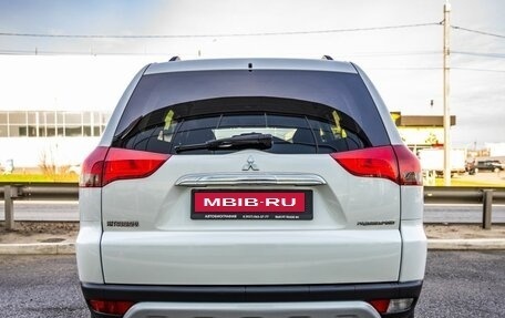 Mitsubishi Pajero Sport II рестайлинг, 2014 год, 2 548 000 рублей, 6 фотография