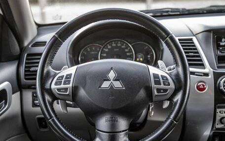 Mitsubishi Pajero Sport II рестайлинг, 2014 год, 2 548 000 рублей, 17 фотография