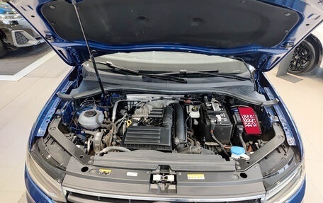 Volkswagen Tiguan II, 2021 год, 2 871 000 рублей, 11 фотография