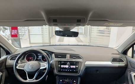 Volkswagen Tiguan II, 2021 год, 2 871 000 рублей, 17 фотография