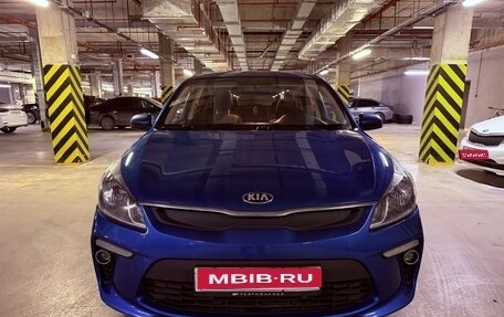 KIA Rio IV, 2017 год, 990 000 рублей, 1 фотография
