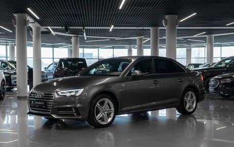 Audi A4, 2017 год, 3 440 000 рублей, 1 фотография