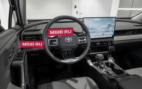 Toyota RAV4, 2026 год, 4 950 000 рублей, 7 фотография