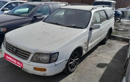 Nissan Stagea II, 1997 год, 260 000 рублей, 2 фотография