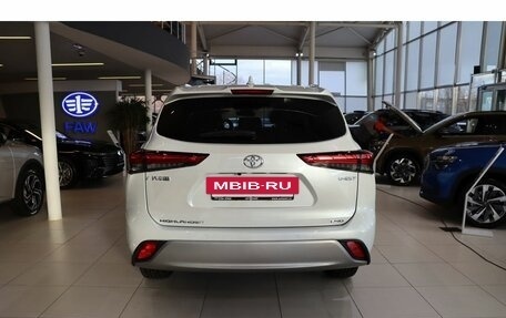 Toyota Highlander, 2025 год, 6 180 000 рублей, 6 фотография