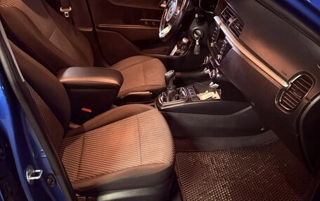 KIA Rio IV, 2017 год, 990 000 рублей, 9 фотография