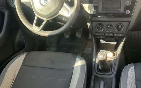 Skoda Rapid I, 2017 год, 639 000 рублей, 18 фотография