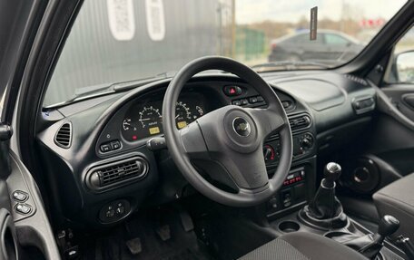 Chevrolet Niva I рестайлинг, 2019 год, 850 000 рублей, 11 фотография