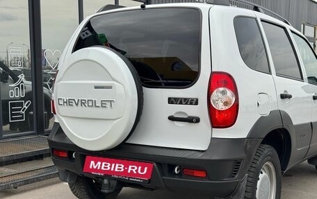 Chevrolet Niva I рестайлинг, 2019 год, 850 000 рублей, 8 фотография