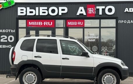 Chevrolet Niva I рестайлинг, 2019 год, 850 000 рублей, 3 фотография