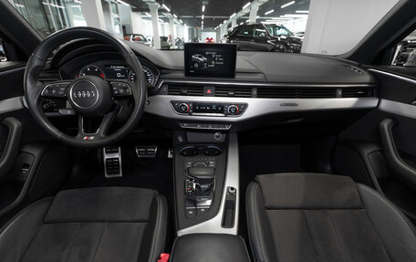 Audi A4, 2017 год, 3 440 000 рублей, 8 фотография