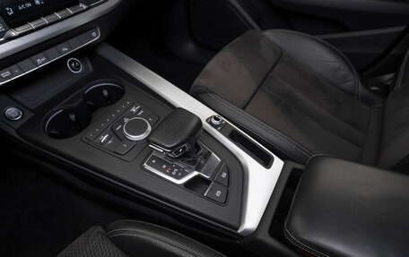 Audi A4, 2017 год, 3 440 000 рублей, 14 фотография