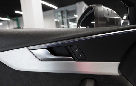 Audi A4, 2017 год, 3 440 000 рублей, 20 фотография