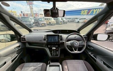 Nissan Serena IV, 2018 год, 1 617 000 рублей, 9 фотография