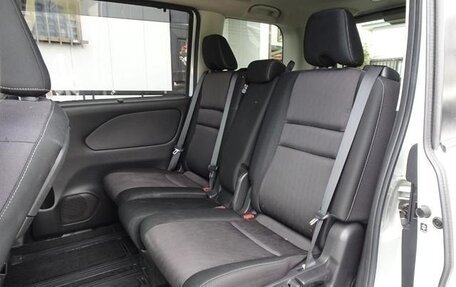 Nissan Serena IV, 2022 год, 1 979 000 рублей, 36 фотография