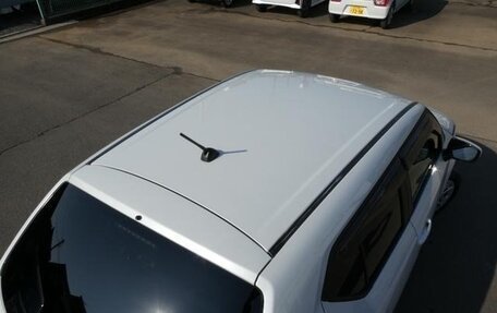 Suzuki Ignis III, 2023 год, 1 316 000 рублей, 21 фотография