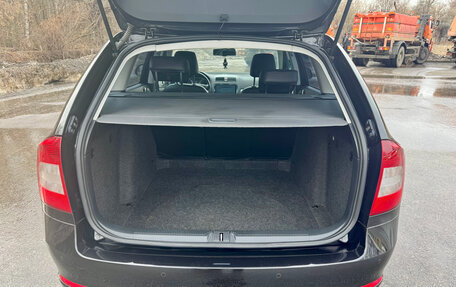 Skoda Octavia, 2011 год, 1 100 000 рублей, 24 фотография