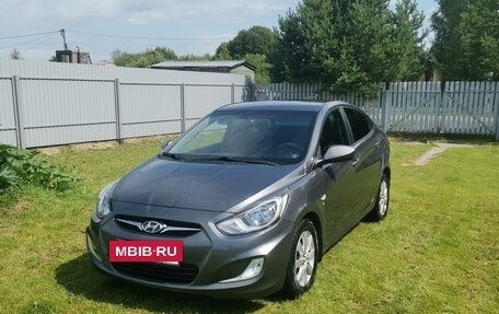 Hyundai Solaris II рестайлинг, 2011 год, 820 000 рублей, 7 фотография