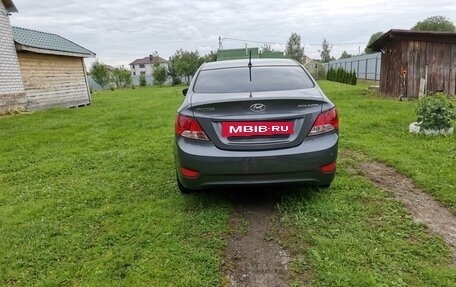 Hyundai Solaris II рестайлинг, 2011 год, 820 000 рублей, 5 фотография