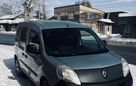 Renault Kangoo II рестайлинг, 2011 год, 640 000 рублей, 2 фотография