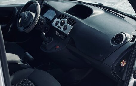 Renault Kangoo II рестайлинг, 2011 год, 640 000 рублей, 12 фотография