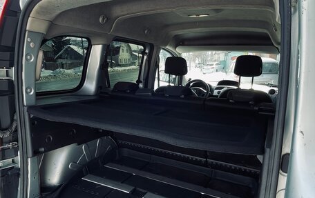 Renault Kangoo II рестайлинг, 2011 год, 640 000 рублей, 15 фотография