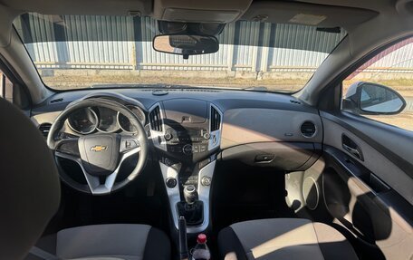 Chevrolet Cruze II, 2013 год, 620 000 рублей, 10 фотография