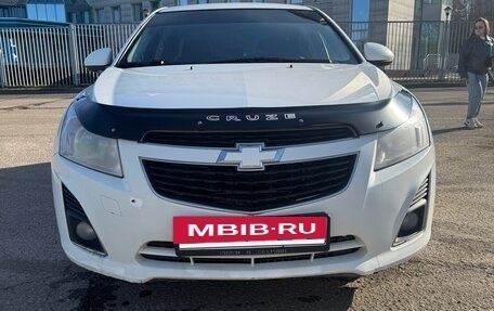 Chevrolet Cruze II, 2013 год, 620 000 рублей, 6 фотография