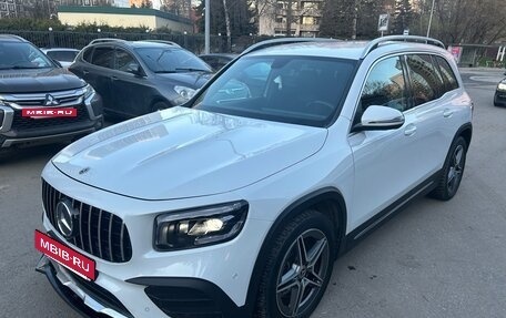 Mercedes-Benz GLB, 2020 год, 3 575 000 рублей, 3 фотография