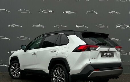 Toyota RAV4, 2021 год, 3 995 700 рублей, 4 фотография