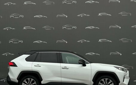 Toyota RAV4, 2021 год, 3 995 700 рублей, 12 фотография