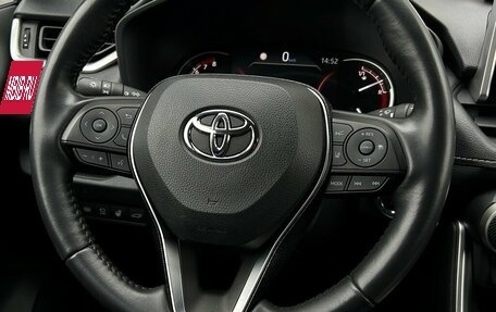 Toyota RAV4, 2021 год, 3 995 700 рублей, 21 фотография