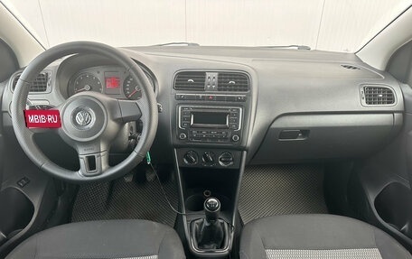 Volkswagen Polo VI (EU Market), 2014 год, 730 000 рублей, 11 фотография
