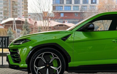 Lamborghini Urus I, 2020 год, 24 000 000 рублей, 11 фотография